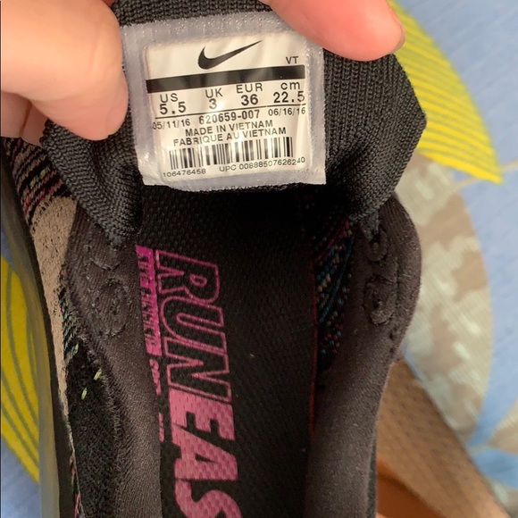 Flyknit Air Max Black/Multi pink green women 5.5 - Picture 6 of 6